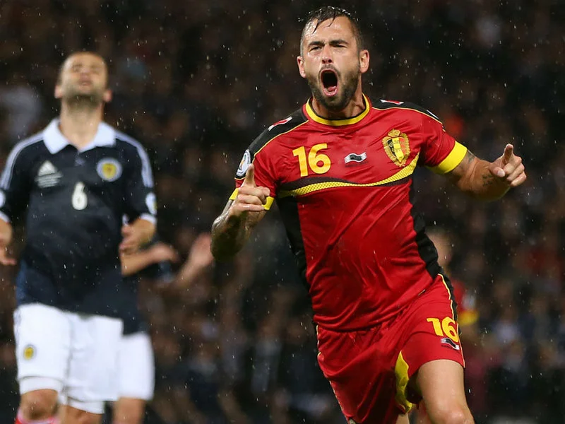 steven defour aston villa transfer