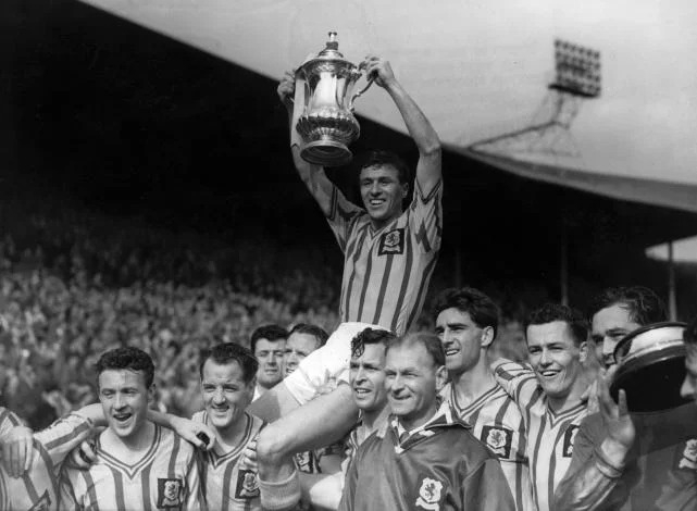 Aston Villa FA Cup 1957 shirt