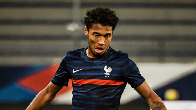 Boubacar Kamara Aston Villa France