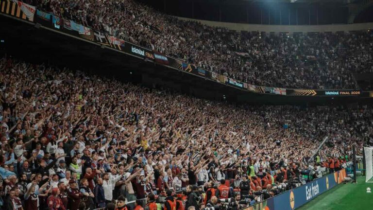 Aston Villa crowd Europa League final