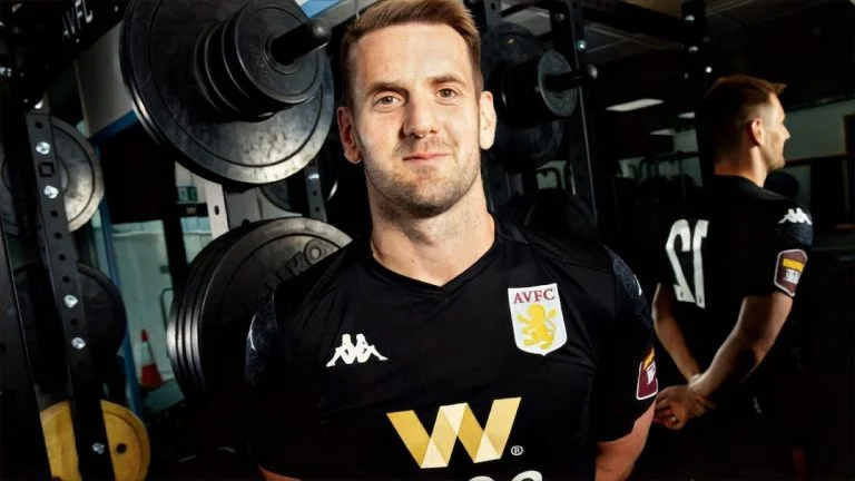 Tom Heaton Aston Villa