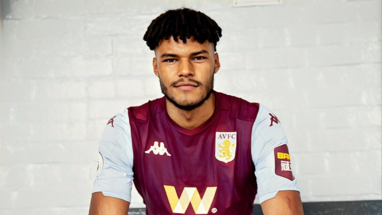 Tyrone Mings signs for Aston Villa